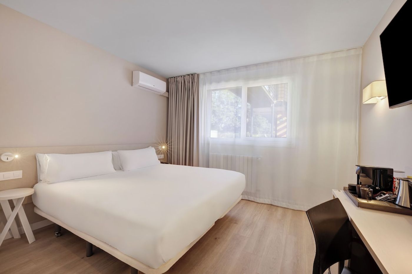 expedia-3165595-9