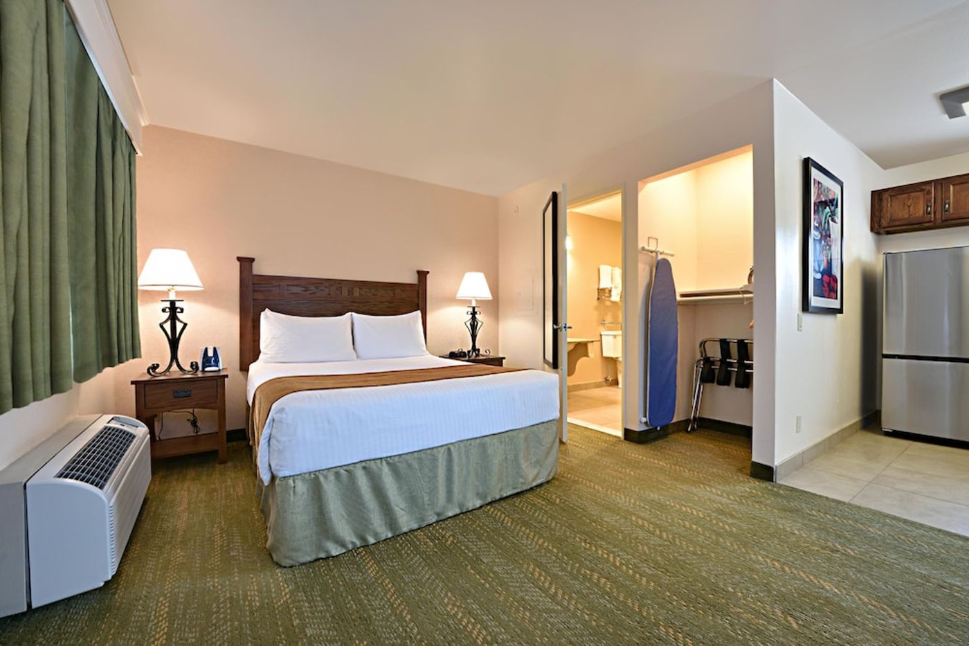 expedia-3159618-4