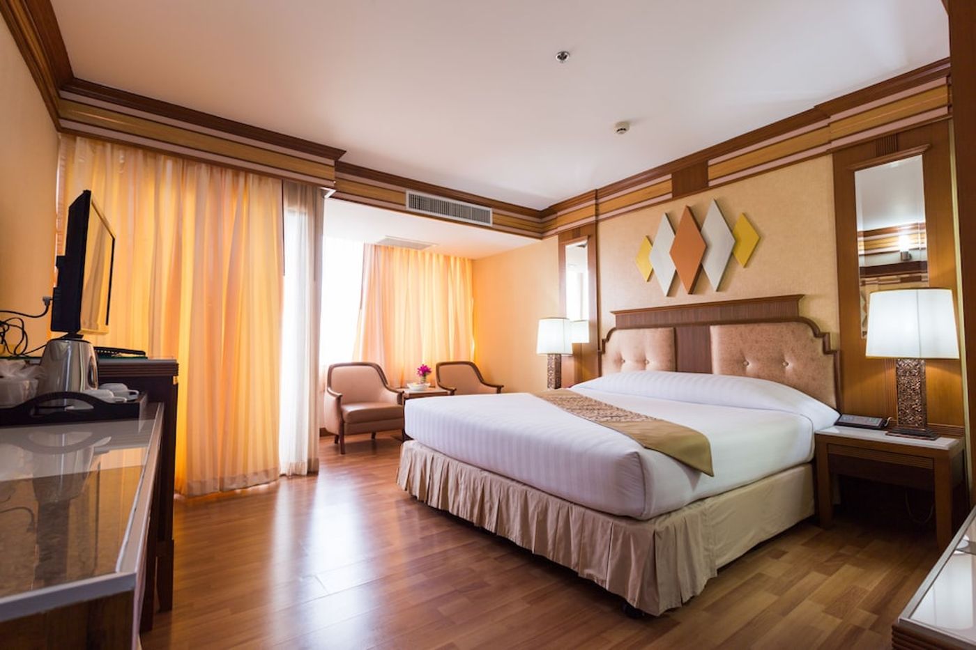 expedia-3159711-5