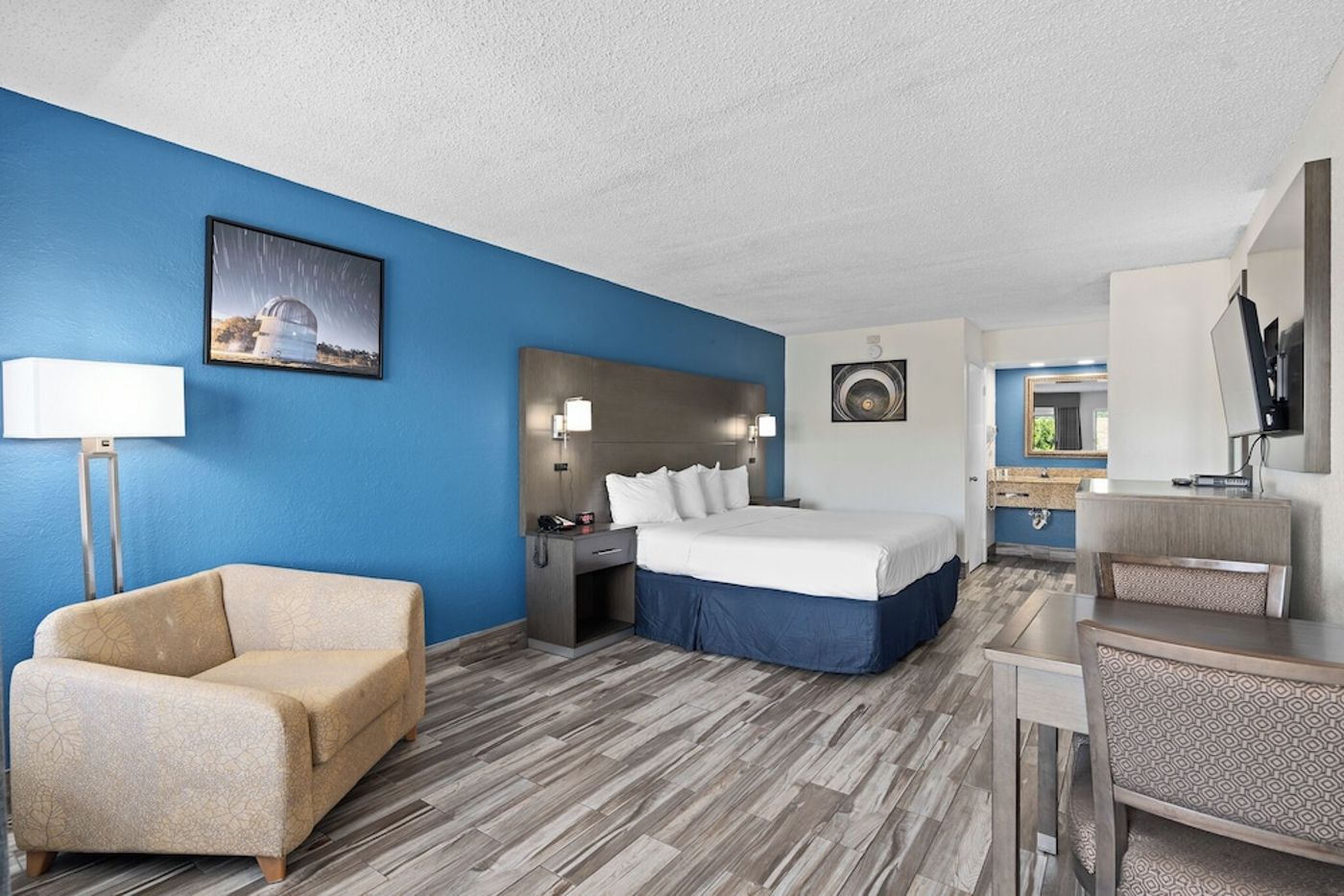 expedia-3166745-25