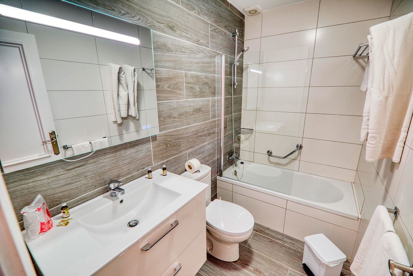 10.02.26 ONA Los Claveles