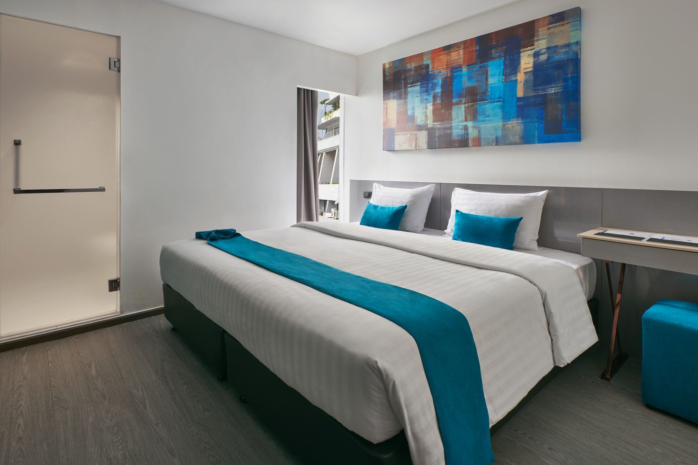 Sora-Hotel-Silom-Room-18