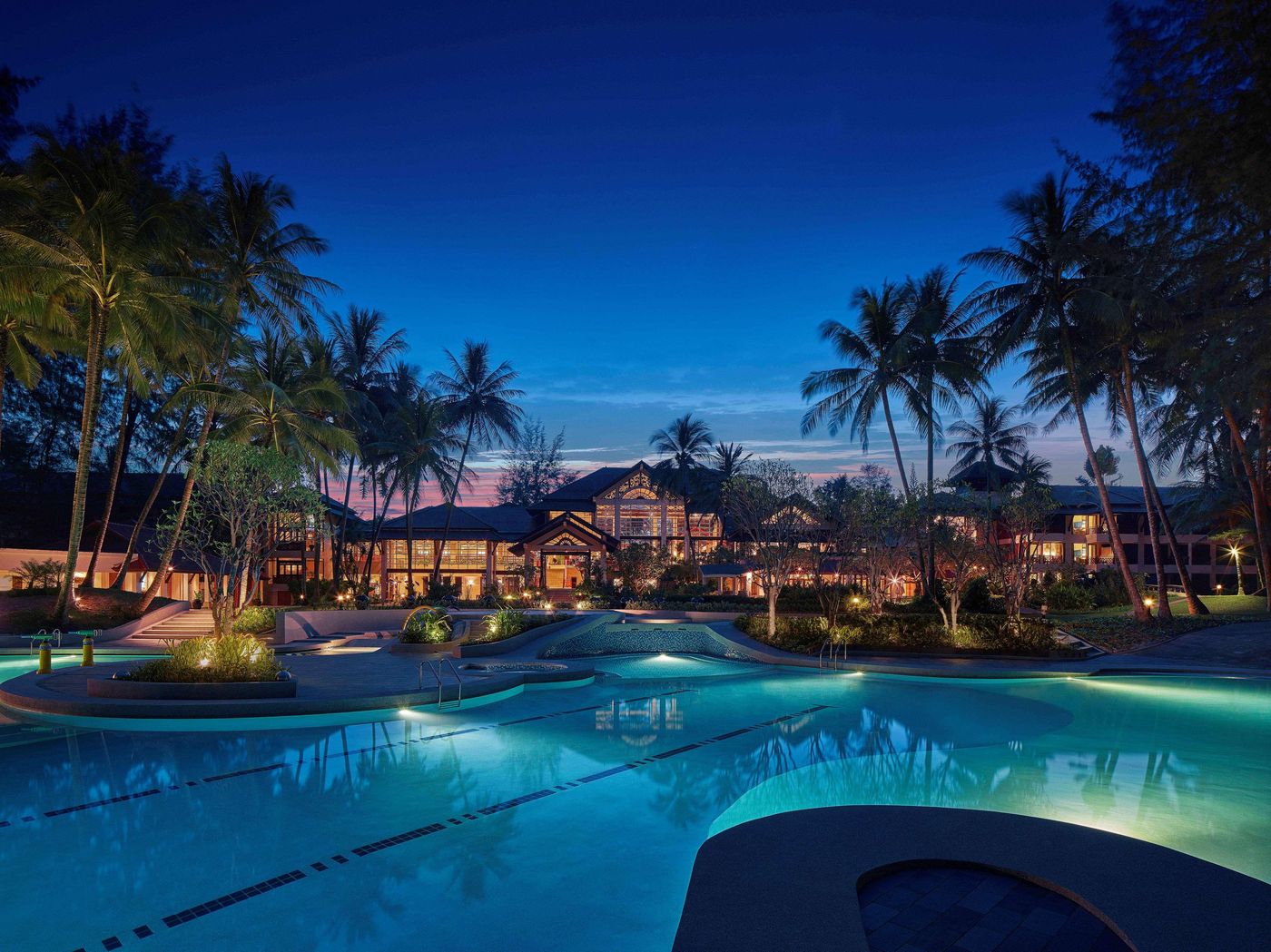 Dusit-Thani-Laguna-Phuket-Pool-4