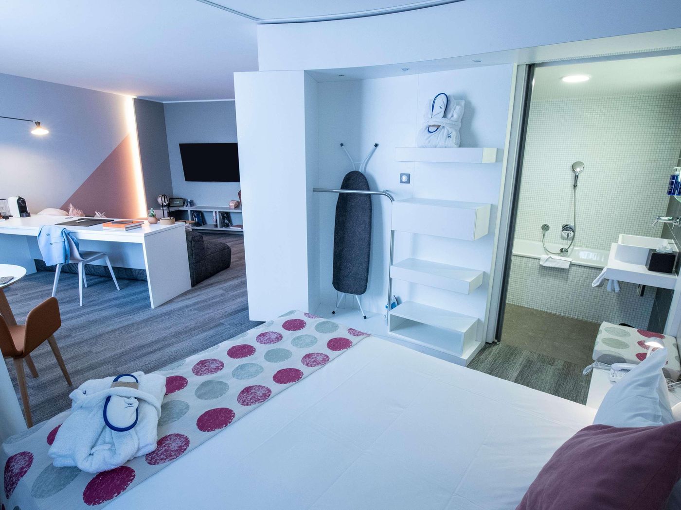 Novotel-Suites-Luxembourg-Room-33