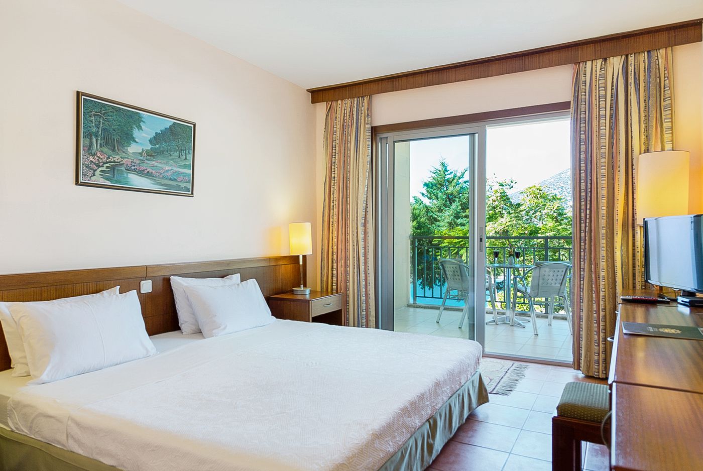 Happy-Kalkan-Room-39