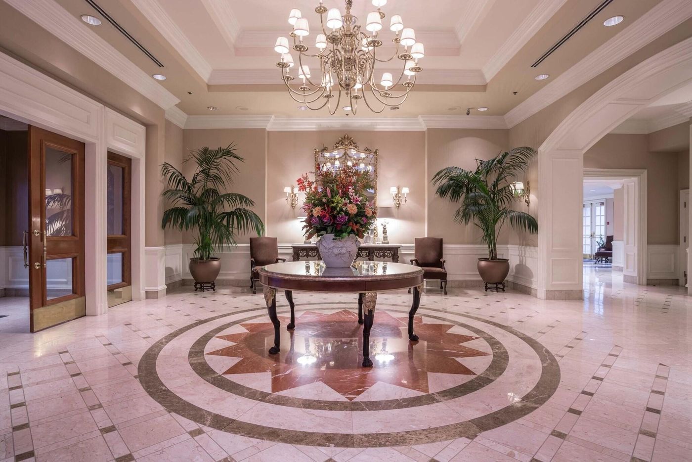 The-Sutton-Place-Lobby-13