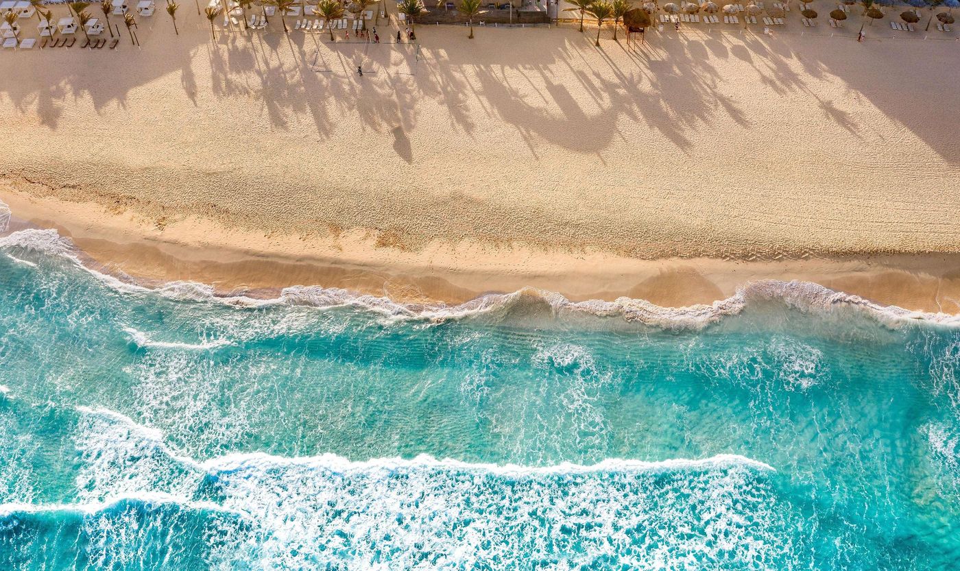 Grand-Oasis-Cancun-Beach-74