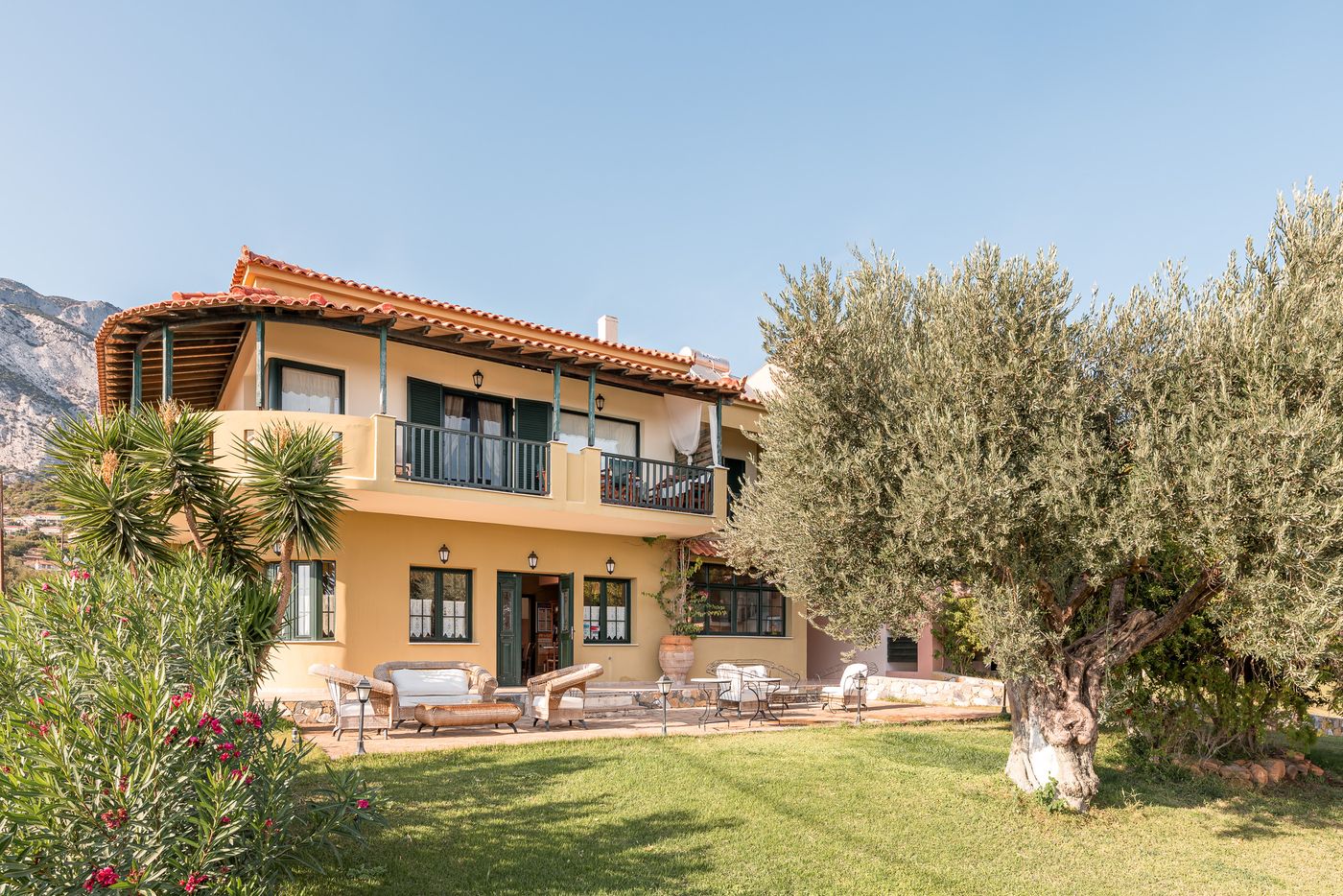 Ledra-General-view-13