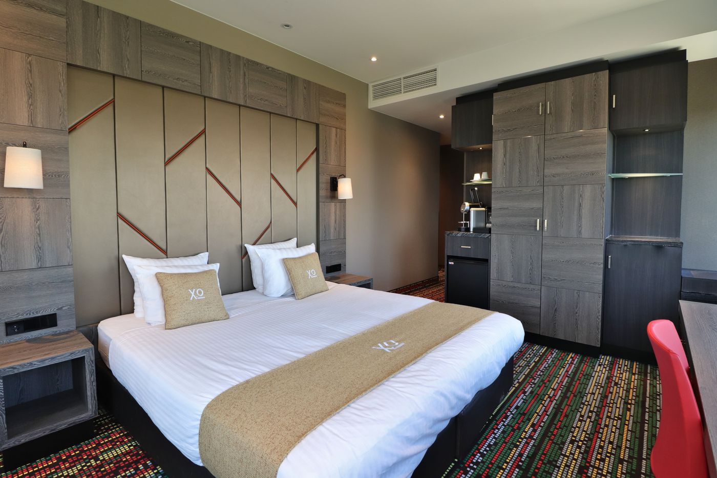 Xo-Hotels-Couture-Room-3