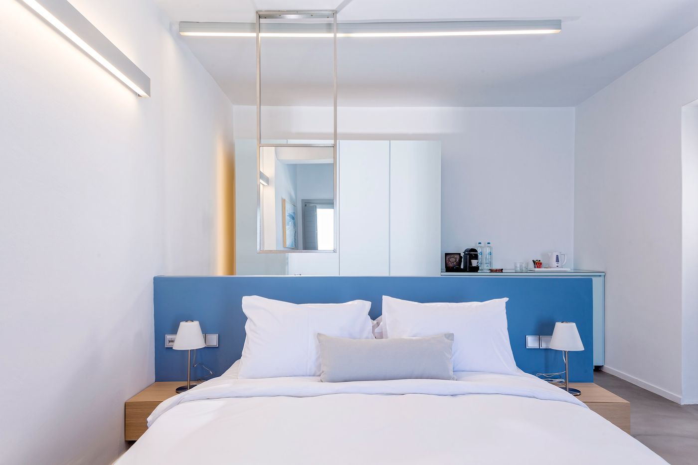 Alti-Santorini-Suites-Room-25