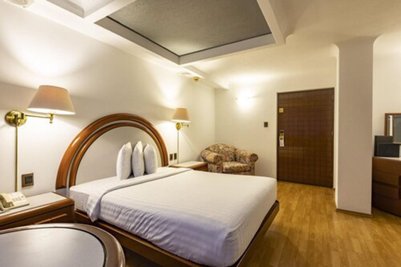 Hotel Beverly-Mexico-MEXICO CITY-Room-8