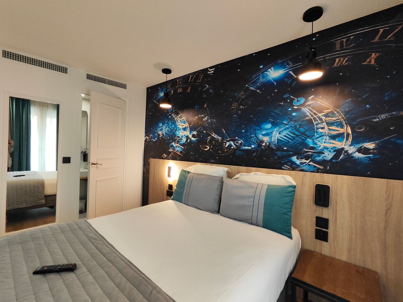 Atelier-Montparnasse-Room-31