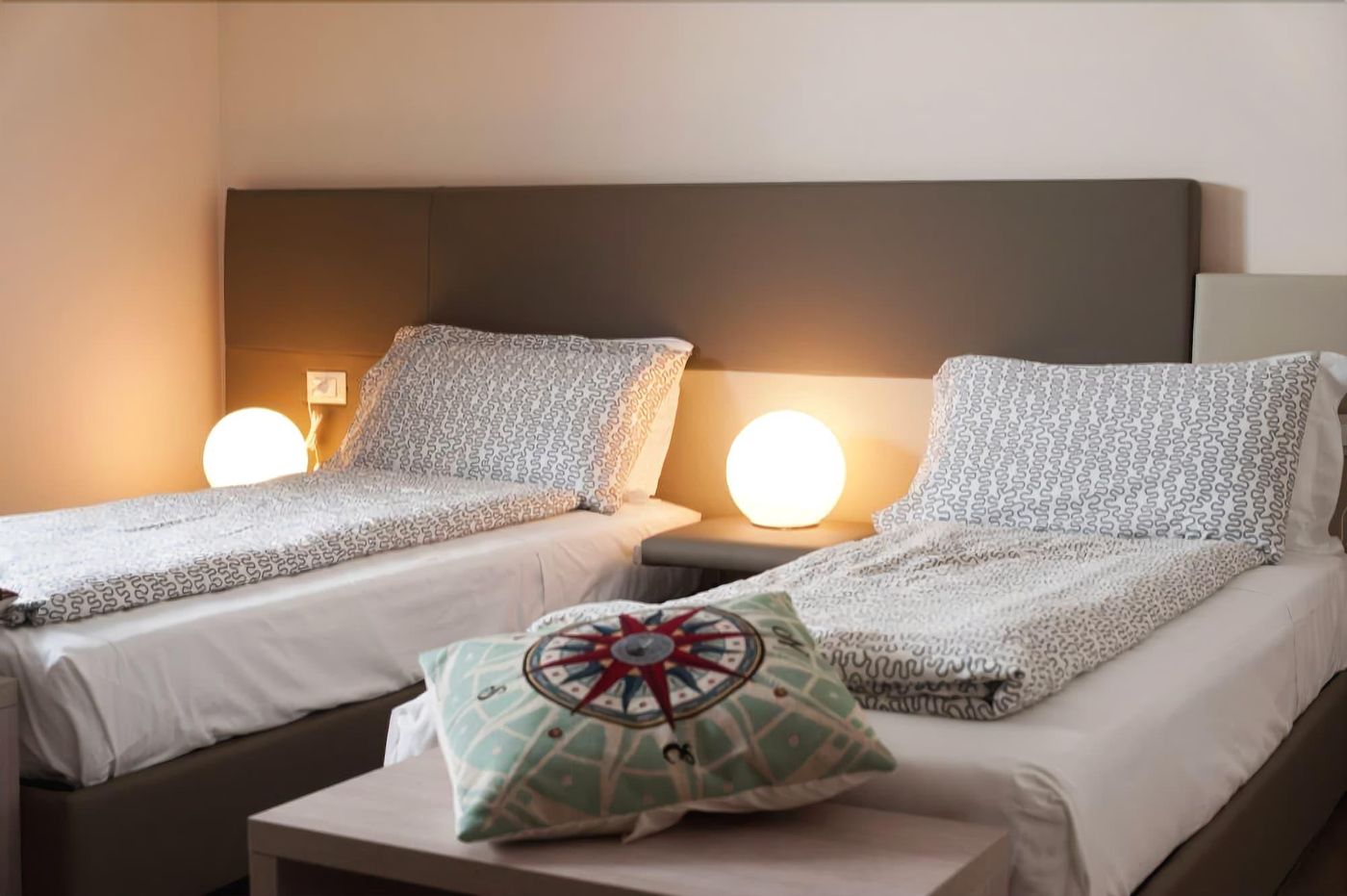 B-B-Raffaello-a-Mare-Room-3