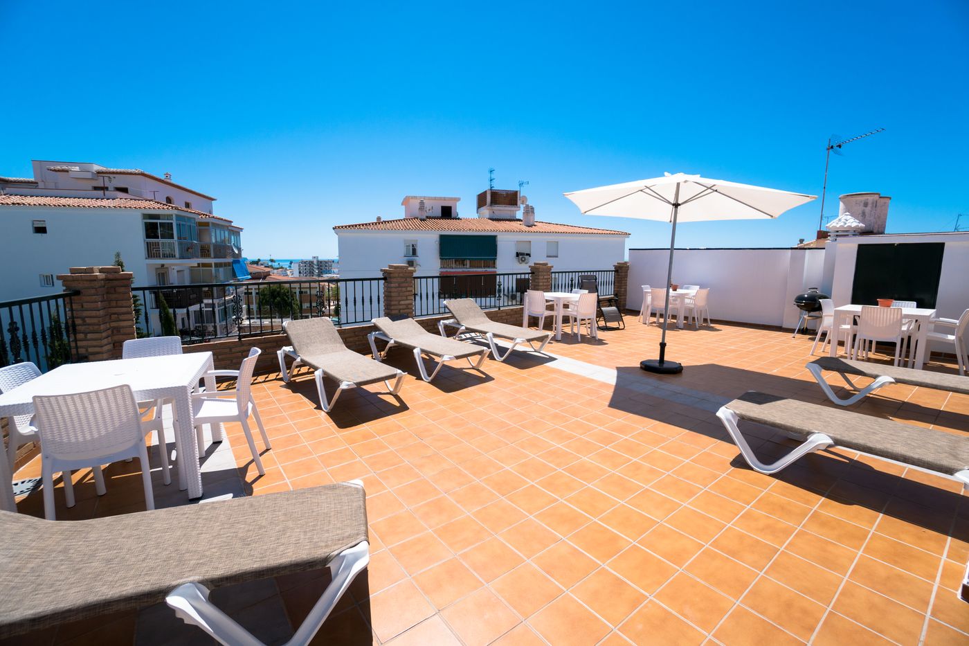 Apartamentos-Tur----sticos-Manuel-Mart----n-Terrace-14