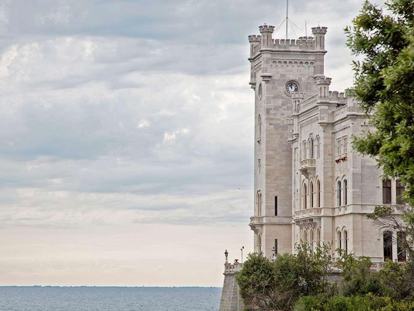Greif Maria Theresia Hotel-Italy-TRIESTE-General view-9