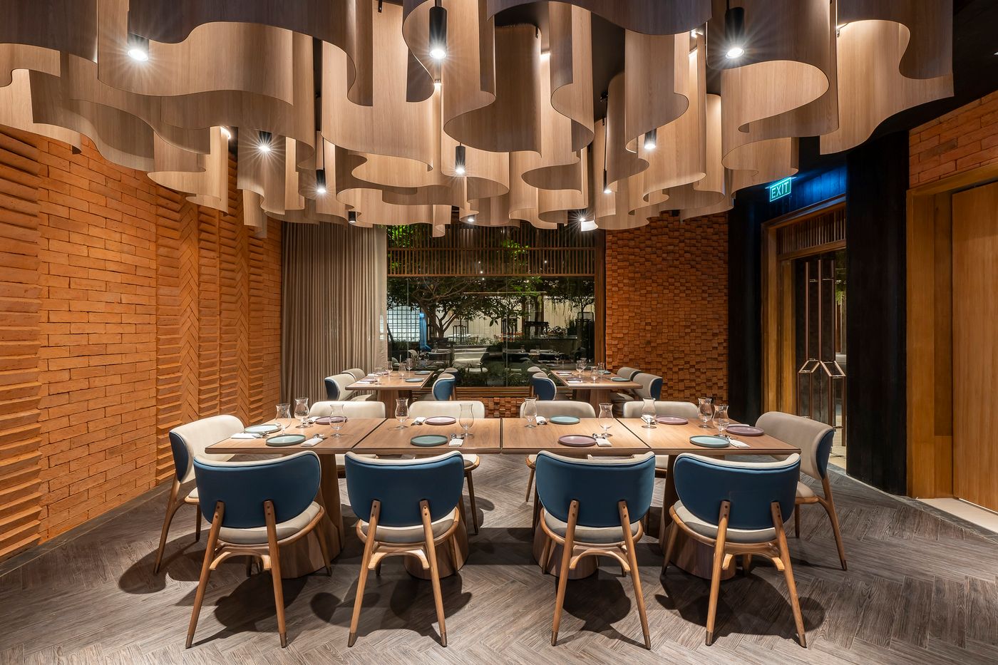 The-Salil-Hotel-Riverside-Bangkok-Restaurant-63