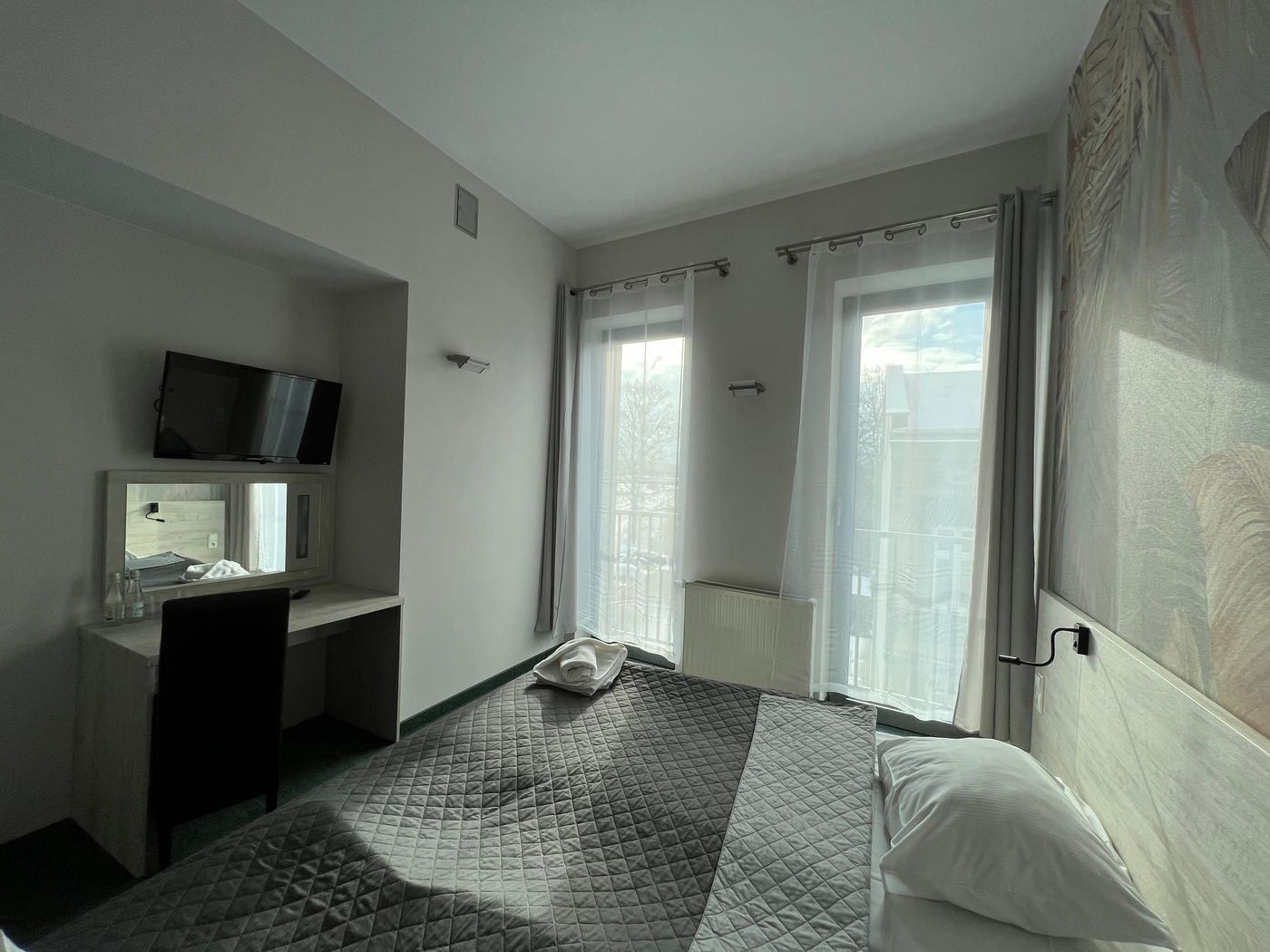 Poleski-Poland-KRAKOW-Room-2