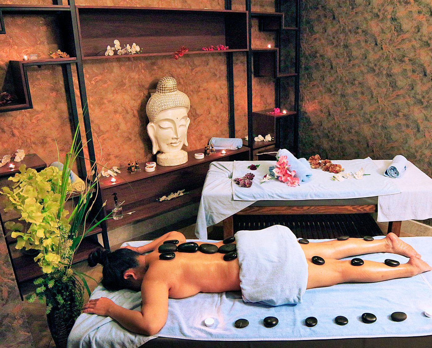 Club-Aqua-Plaza-Sports-and-Entertainment-79