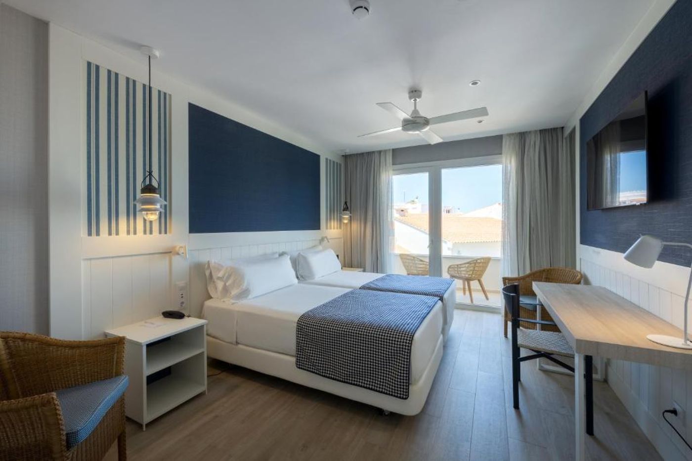 Catalonia-Mirador-des-Port-Room-27