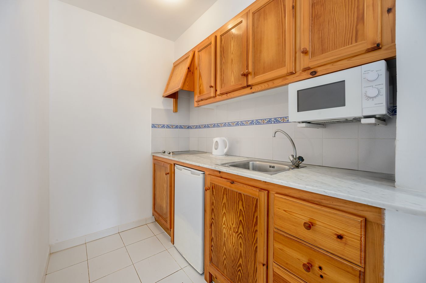 17.11.25 Vacances Menorca Blanc Cottage