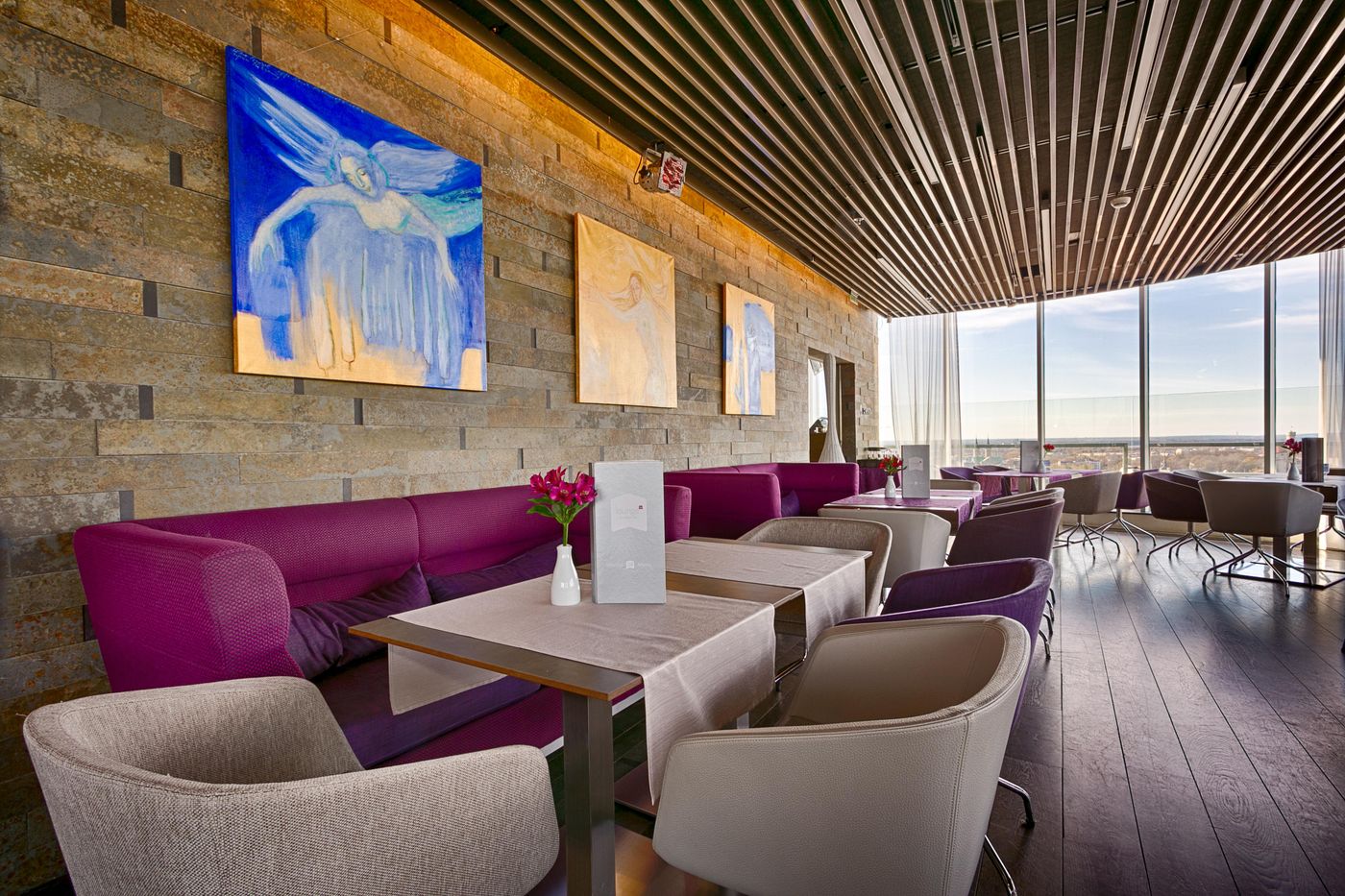 Radisson-Collection-Hotel--Tallinn-Bar-5