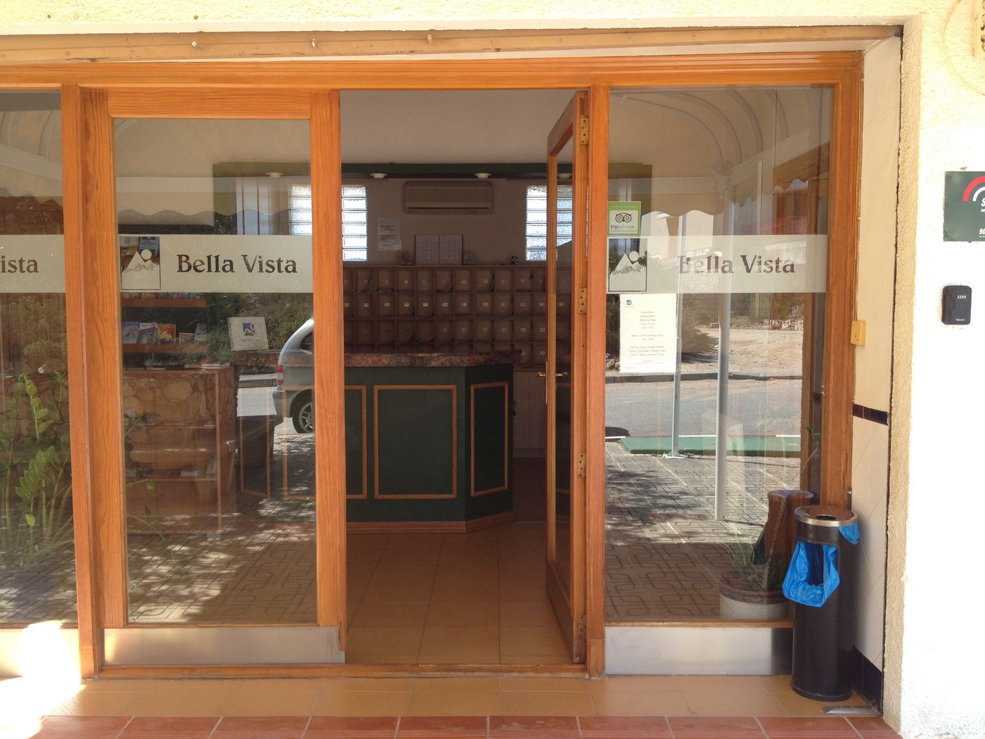 Bellavista-Residential-Lobby-59