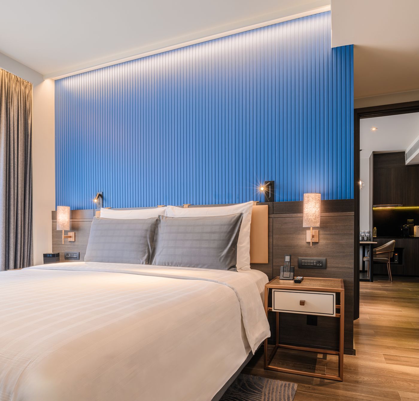 Sindhorn-Midtown-Hotel-Bangkok--Vignette-Collection-Room-37