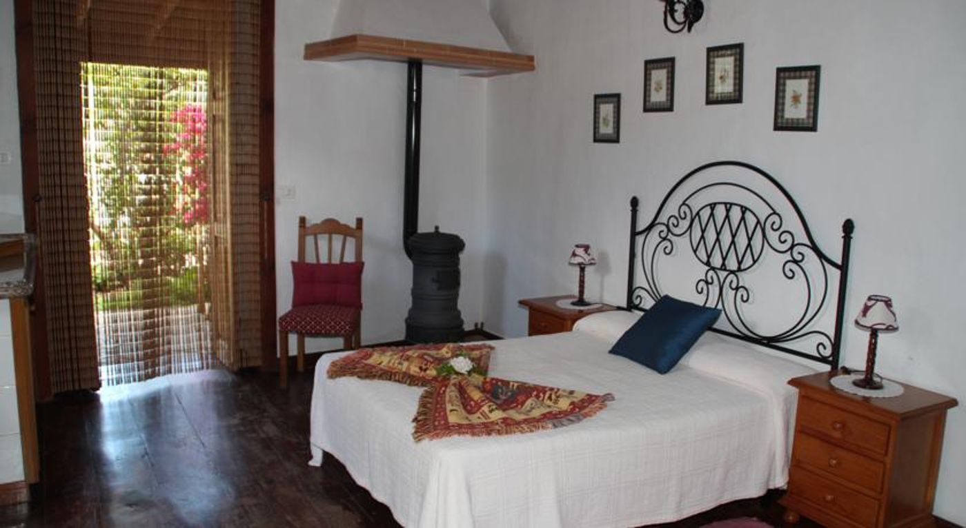 Casas Rurales Los Marantes