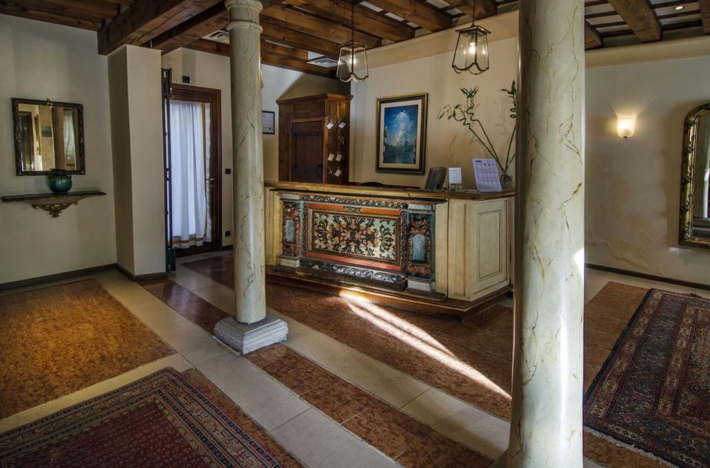 Ai-Due-Fanali-General-view-5