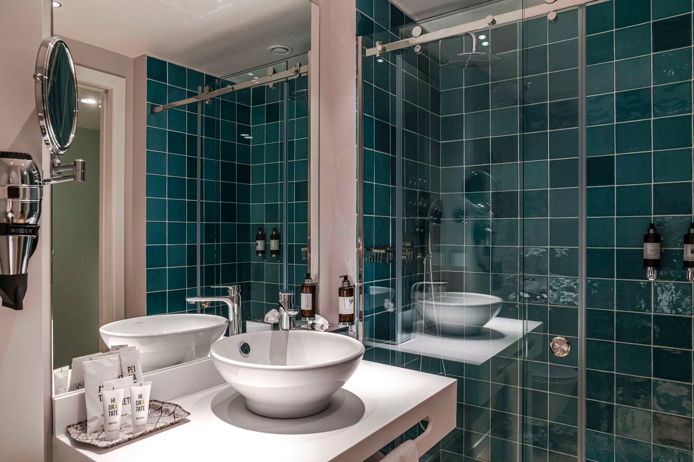 Vincci Bonjardim - Portugal - Porto - Room - 7