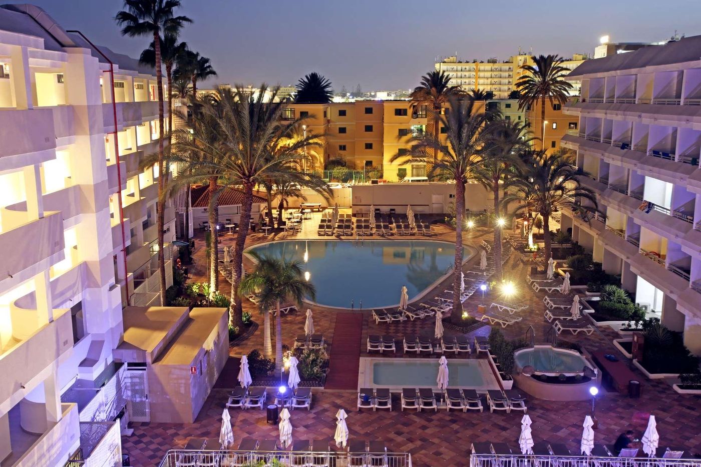 Labranda-Bronze-Playa-Pool-4