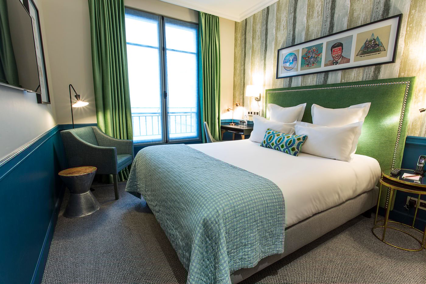 Adele---Jules-Room-8