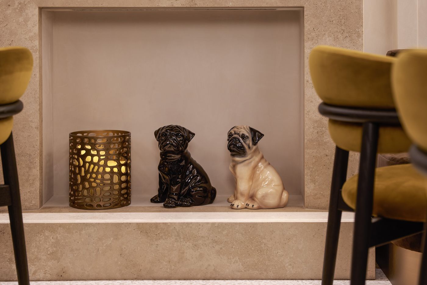 Borghese-Contemporary-Hotel-Lobby-13