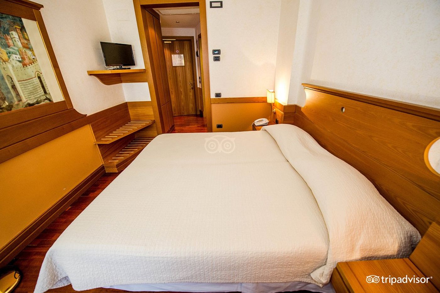 BV Grand Hotel Assisi-Italy-ASSISI-Room-7