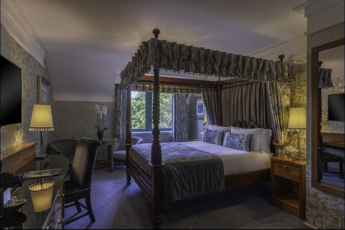 Clontarf-Castle-Room-21