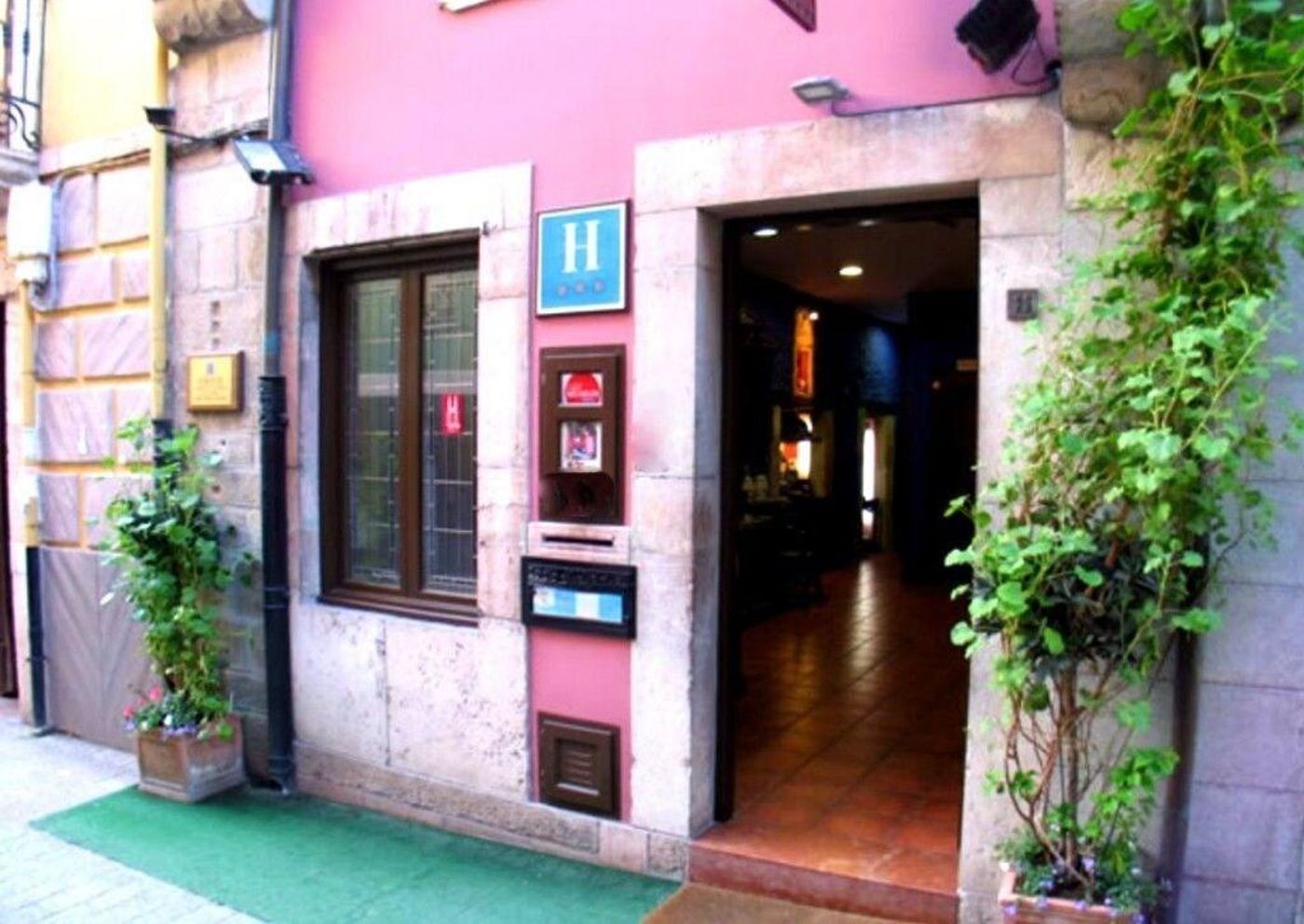 Hotel La Posada Del Rey-Spain-LLANES-General view-3