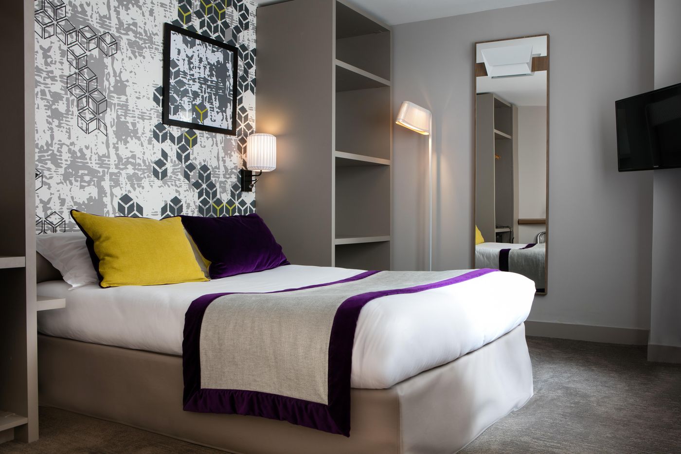 Hotel-des-Nations-Saint-Germain-Room-12