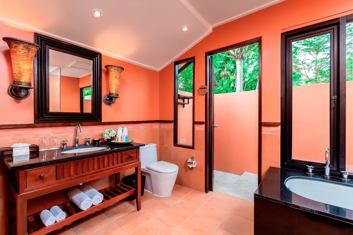 Movenpick-Resort---Spa-Karon-Beach-Phuket-Room-52