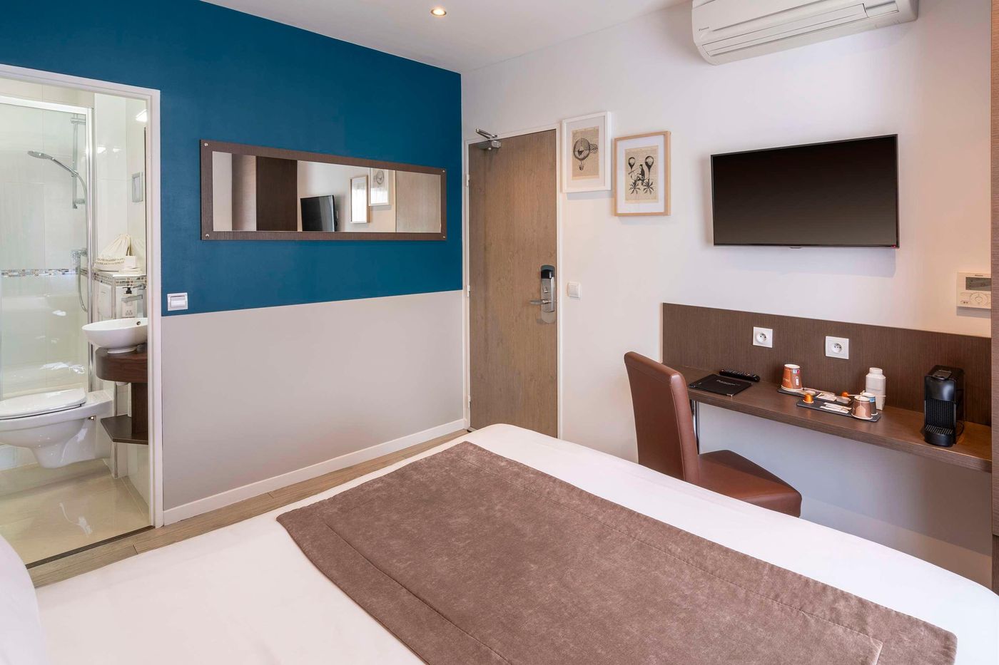 Qualys-Hotel-Apolonia-Mouffetard-Paris-5-Room-26