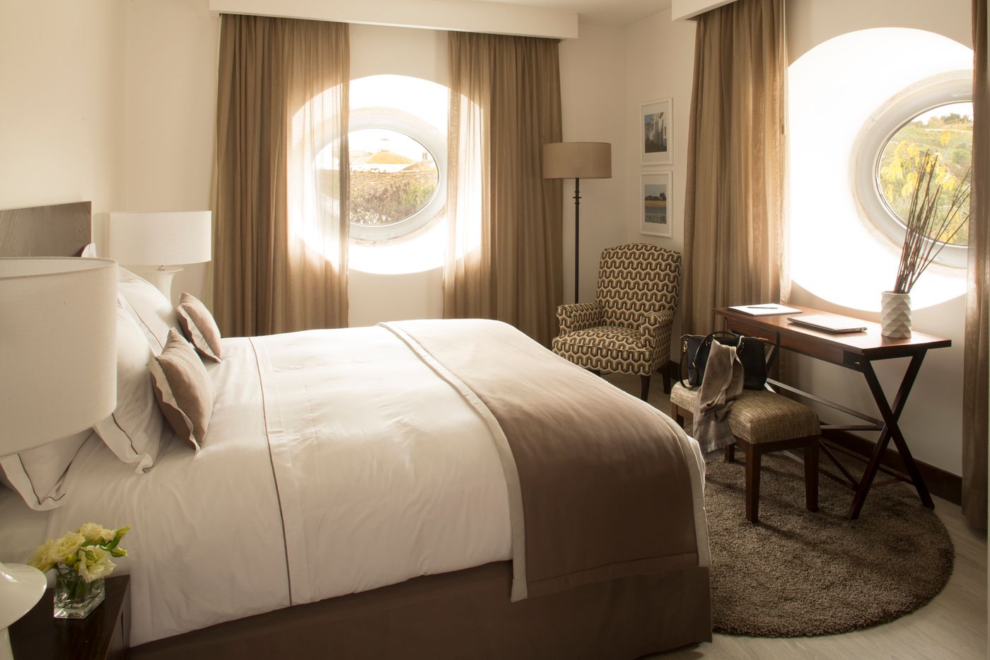 Pateo-dos-Solares-Charm-Hotel-Room-19