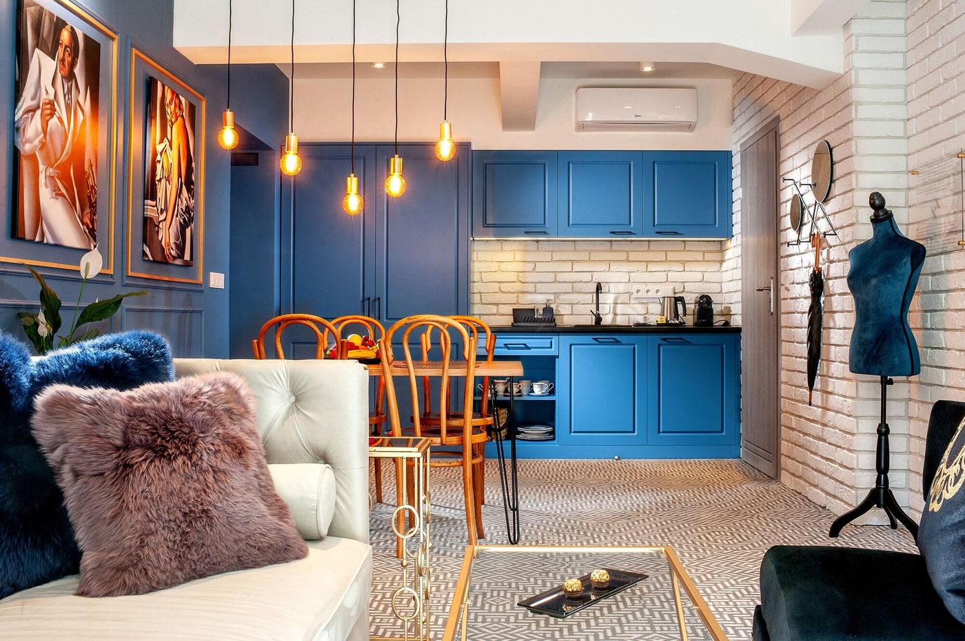 Amber-Design-Residence-Room-8