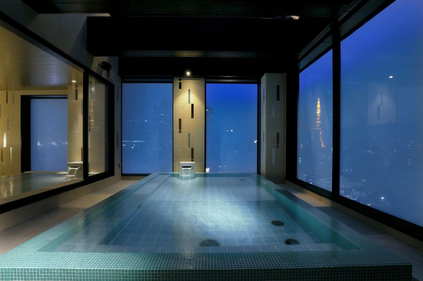 Candeo Hotels Tokyo Roppongi-Japan-Tokyo-General view-3