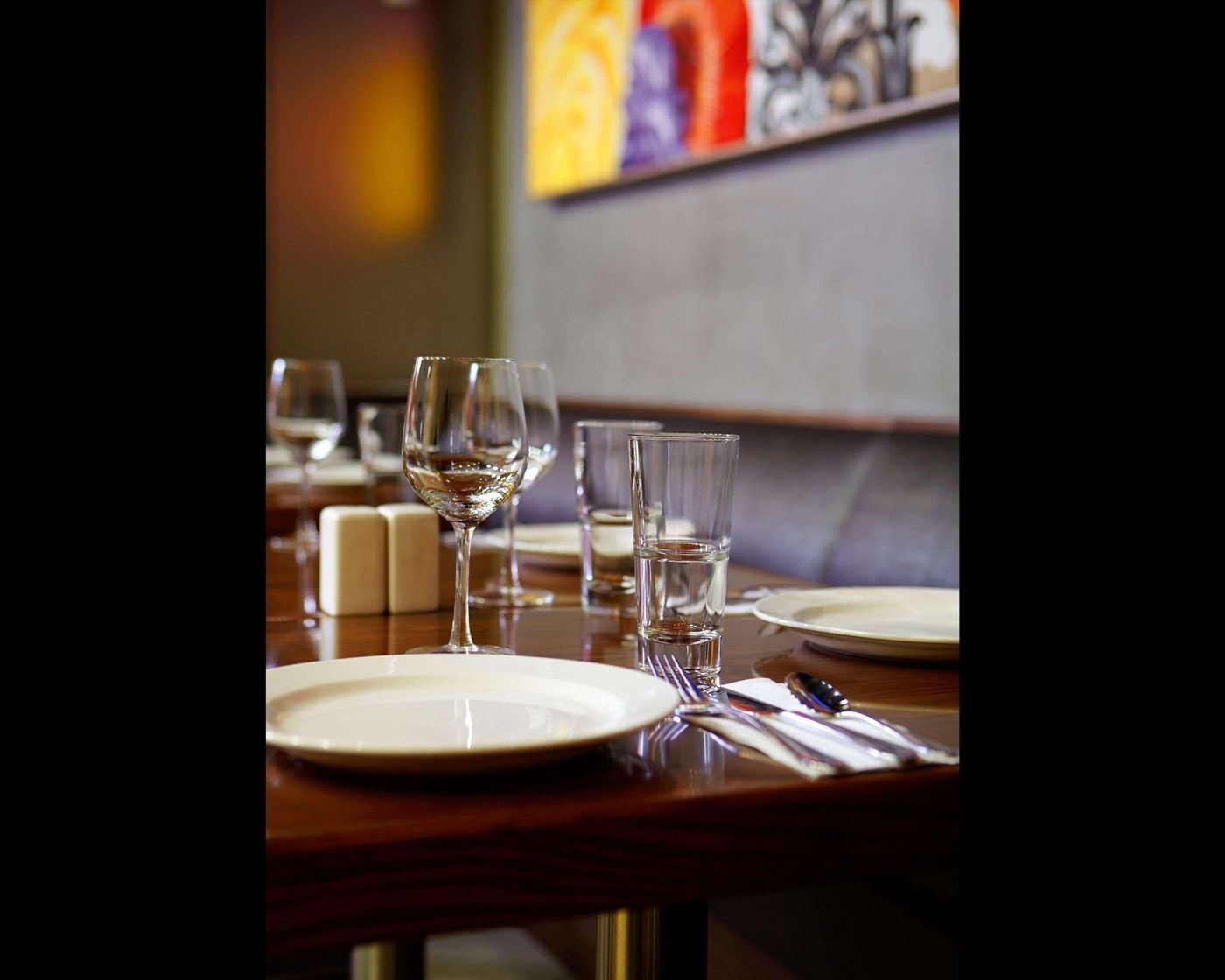 Cambria-Suites-Chelsea-Restaurant-39