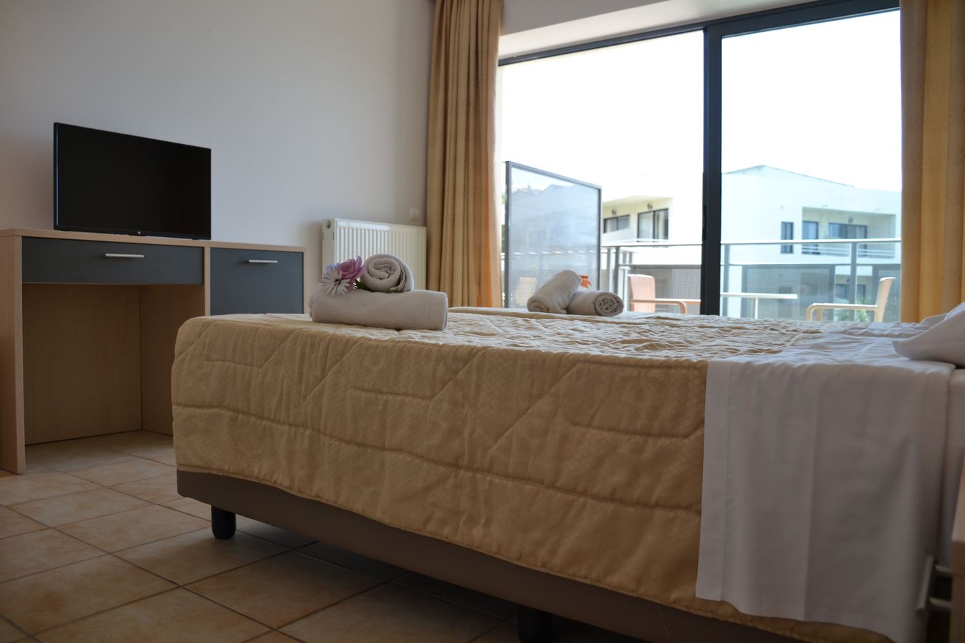 Dassia-Holiday-Club-Room-32