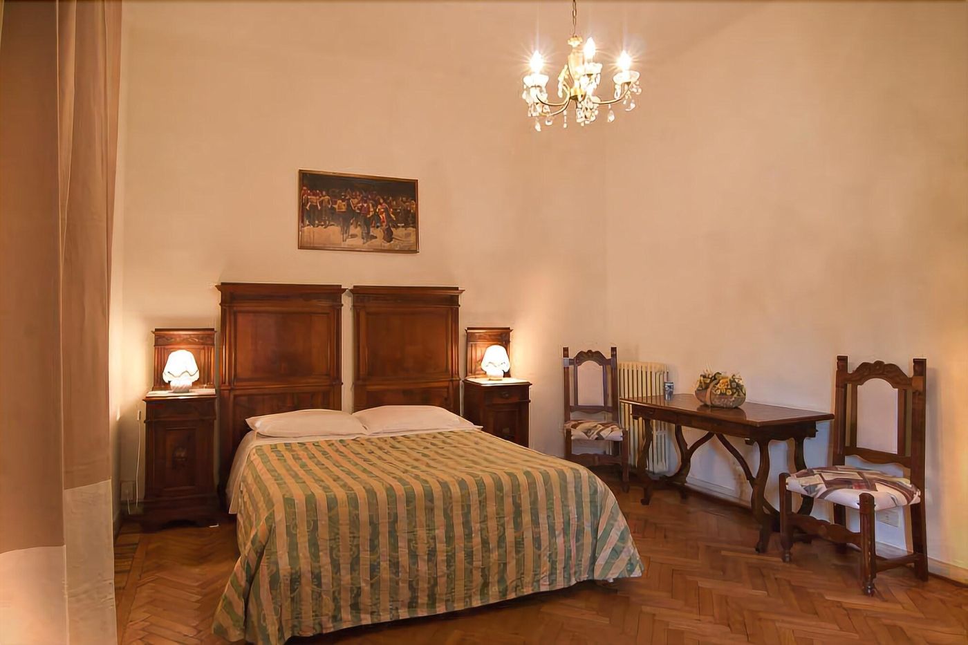 Villa-Fiorita-Room-9