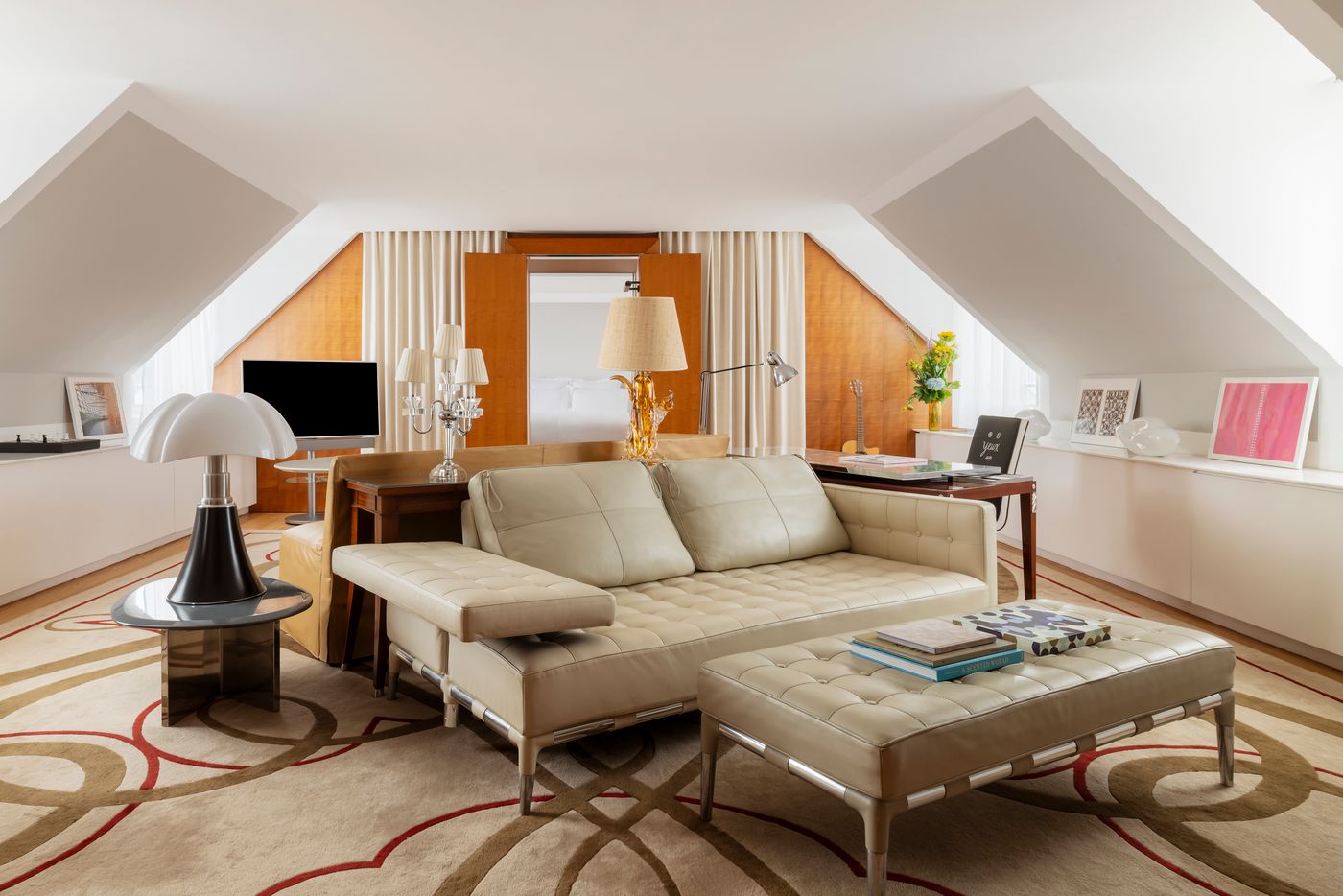 Le-Royal-Monceau---Raffles-Paris-Room-43
