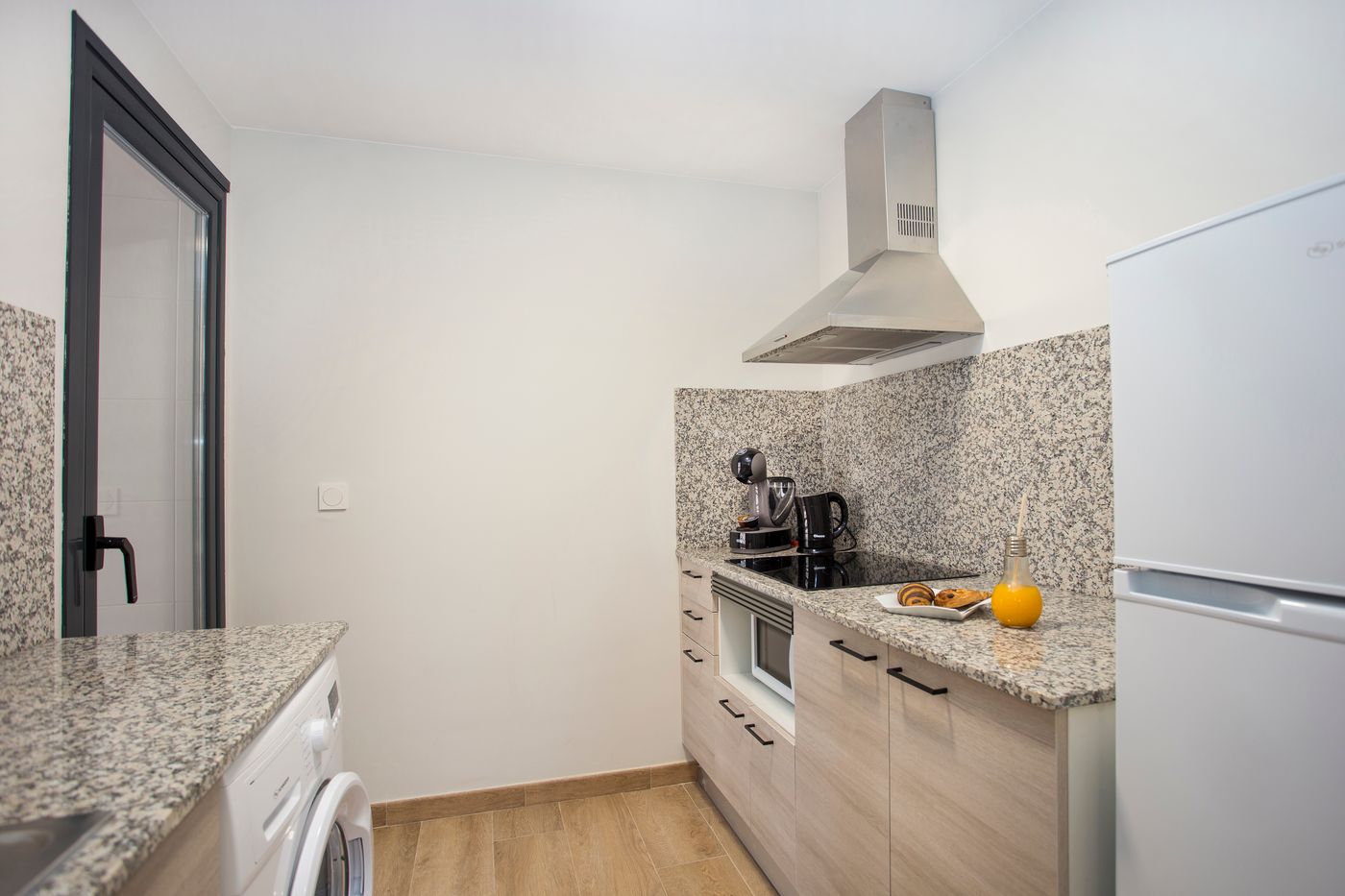 MC-Maryciel-Apartments-Room-12