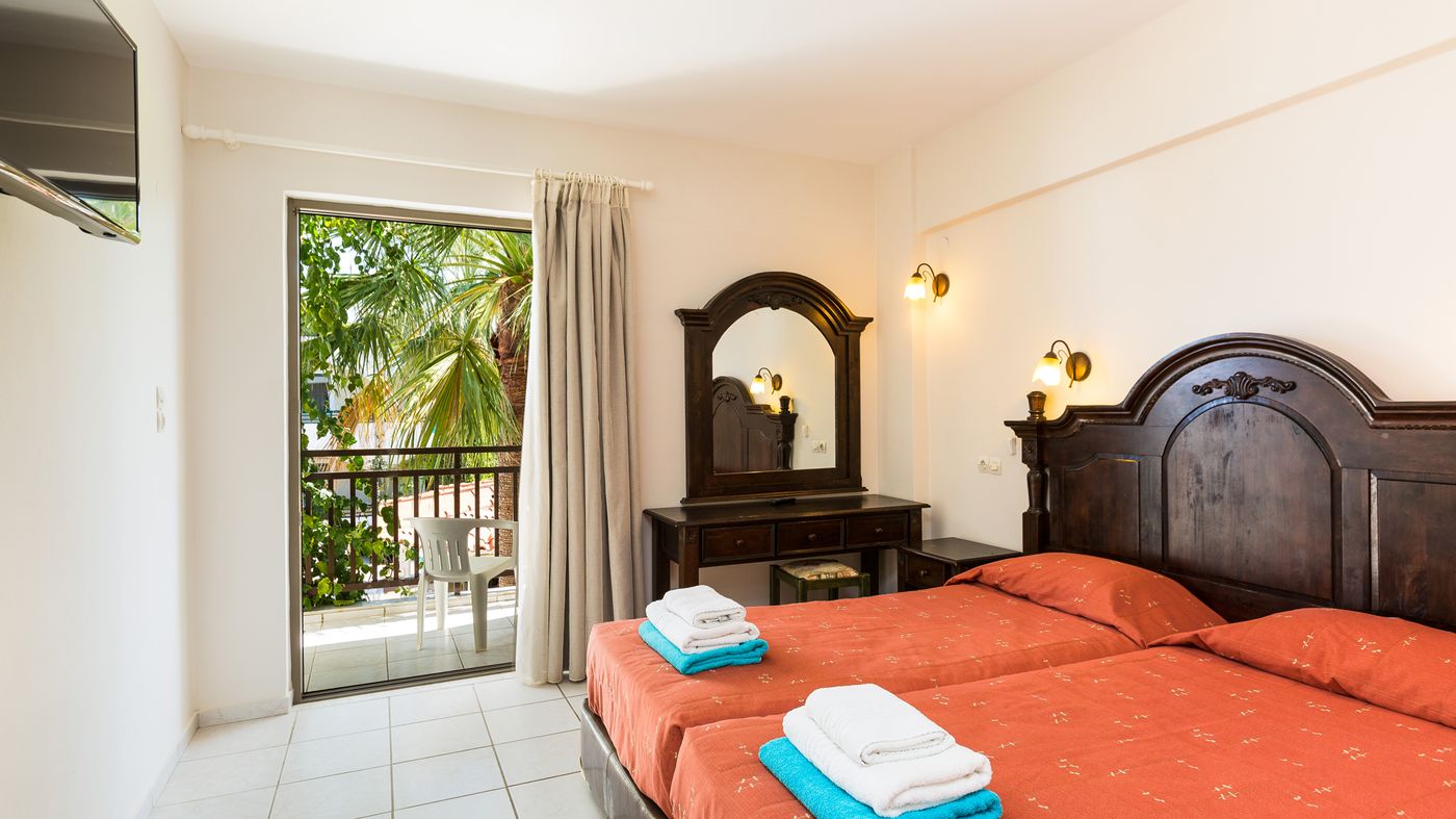 Trefon-Hotel-Apartments-Room-17