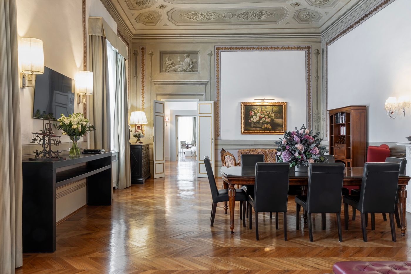 Relais-Santa-Croce-by-Baglioni-Hotels-Room-37