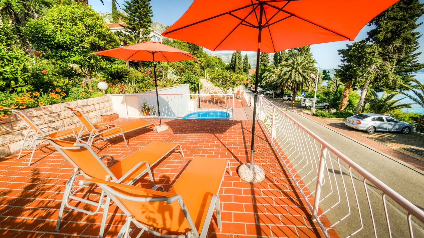 Guest-House-Villa-Nina-General-view-6